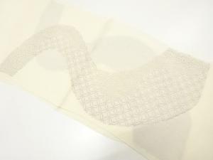未使用品　正絹　縮緬地　金糸　帯揚げ